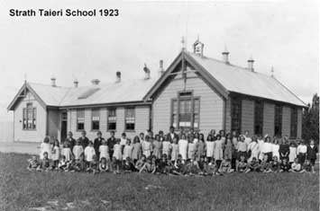 Strath Taieri School 1923