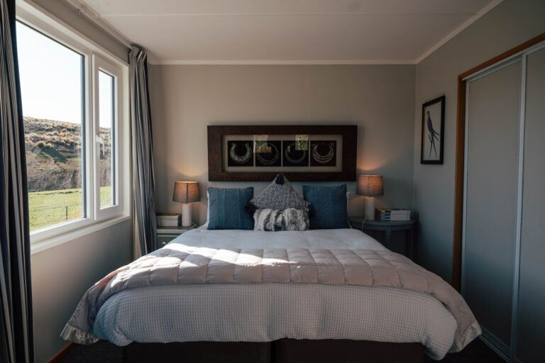 Havrincourt-Farm-Boutique-Accommodation-Bedroom-1-Middlemarch